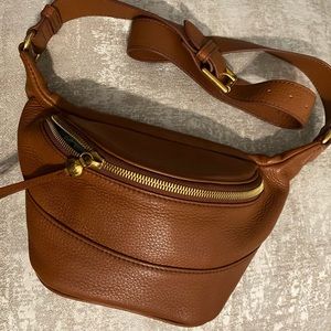Small leather crossbody waist bag style